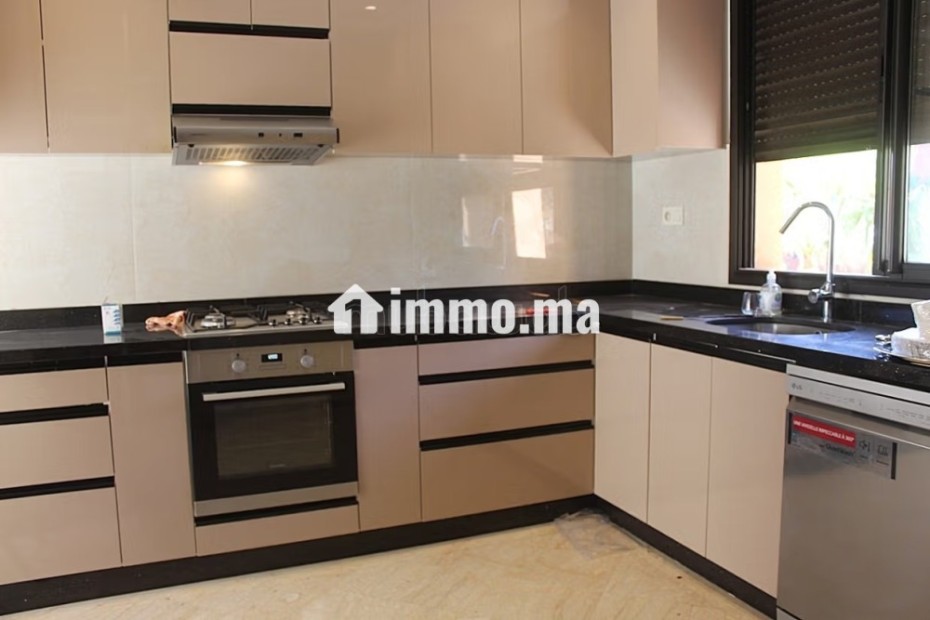 Belle villa de trois chambres dans domaine - Location Immobilier - Marrakech - photo 6