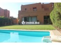 Belle villa de trois chambres dans domaine - miniature 1