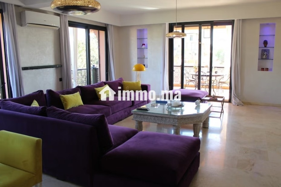 Grand appartement de trois chambres avec terrasse - Location Immobilier - Marrakech - photo 2