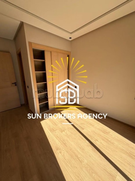 Tres joli vien moderne sur oasis - Location Immobilier - Casablanca - photo 3