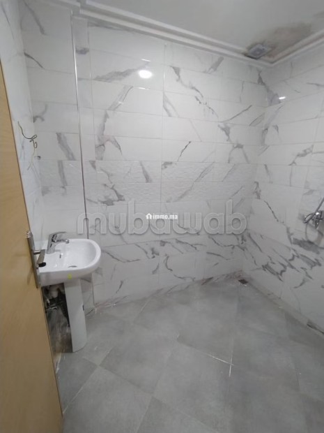 Location d'un appartement à Marjane. 5 pièces confortables. Ascenseur et garage - Vente Immobilier - Meknes - photo 3