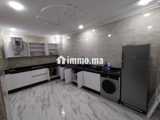Location d'un appartement à Marjane. 5 pièces confortables. Ascenseur et garage - Appartement à vendre - Meknes