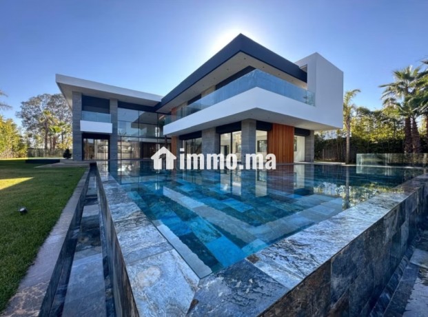 villa-de-luxe-a-vendre-a-souissi-big-0