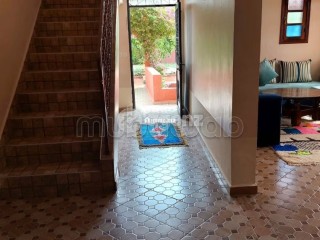 Villa à vendre 3 400 m², 5 chambres Sidi Abdallah Ghiat Al Haouz - Villa à vendre - Autre