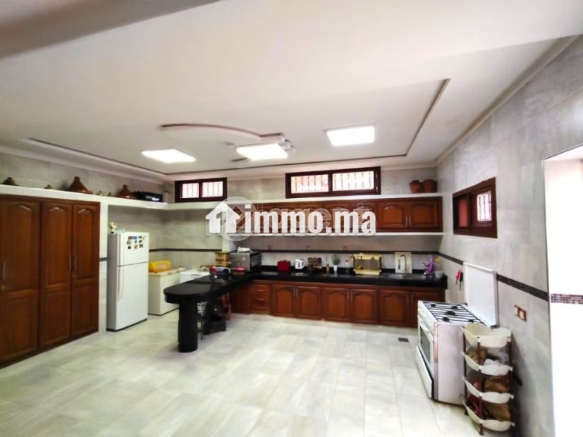 Villa à vendre 561 m², 7 chambres Route d'Amizmiz Marrakech - Vente Immobilier - Marrakech - photo 7