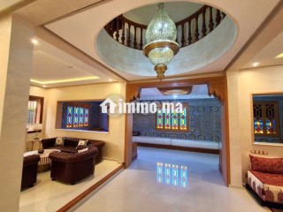 Villa à vendre 561 m², 7 chambres Route d'Amizmiz Marrakech - Villa à vendre - Marrakech