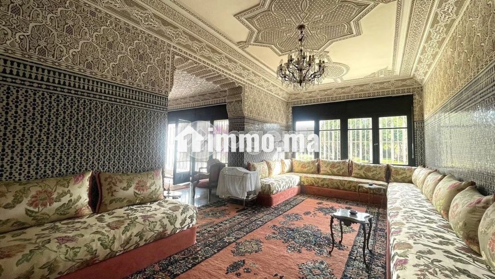 Villa à vendre 2 456 m², 5 chambres Polo Casablanca - Vente Immobilier - Casablanca - photo 1
