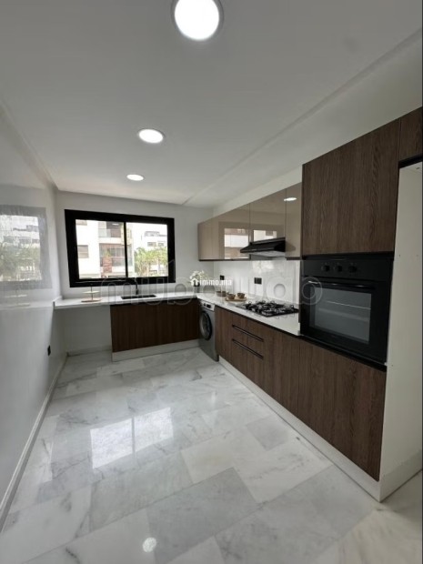 Vente d'un bel apartement à Californie. Surface de 114 m² - Vente Immobilier - Casablanca - photo 7
