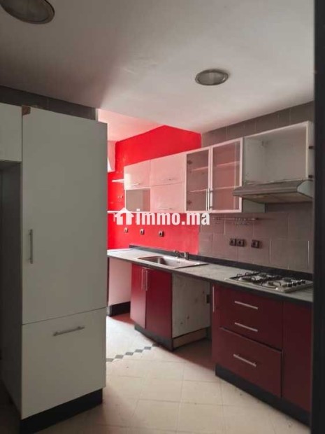 Spacieux 3 pièces/Salon 110m²– à 5m du Tram - Location Immobilier - Casablanca - photo 2
