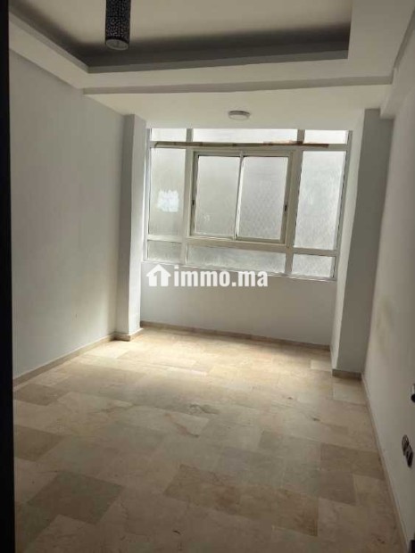 Spacieux 3 pièces/Salon 110m²– à 5m du Tram - Location Immobilier - Casablanca - photo 7