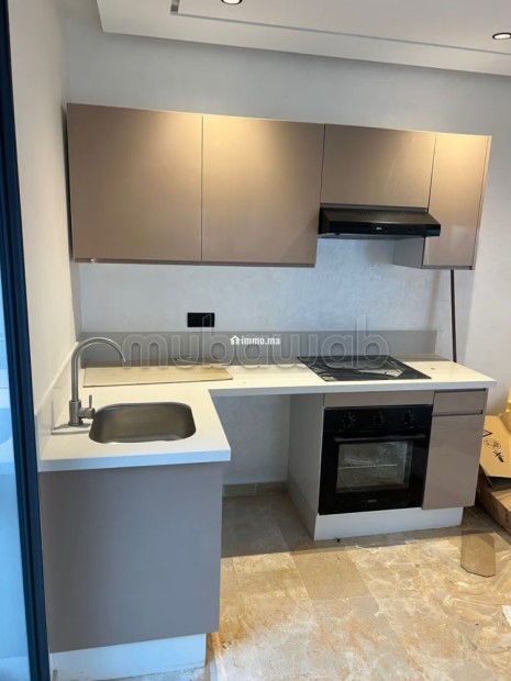 Beau studio neuf en location à belvédère. Surface de 45 m². Sécurisé 24/24 - Location Immobilier - Casablanca - photo 6