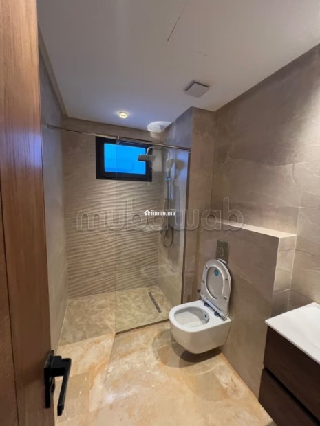 Beau studio neuf en location à belvédère. Surface de 45 m². Sécurisé 24/24 - Location Immobilier - Casablanca - photo 8