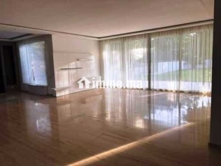 Villa Vide Rabat Souissi 2000m² - Villa à louer - Rabat