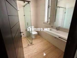 Villa Vide Rabat Souissi 2000m² - Villa à louer - Rabat