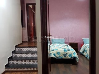 Appartements à louer en Centre. 4 grandes pièces. Système de parabole et salon marocain - Appartement à vendre - Fes