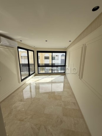 studio-a-vendre-maarif-ext-neuf-big-1