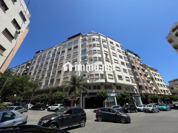 bureau-professionnel-a-vendre-a-tanger-big-0