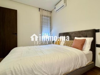 Studio en location à Oasis. Surface de 55 m². Meublé - Appartement à louer - Casablanca
