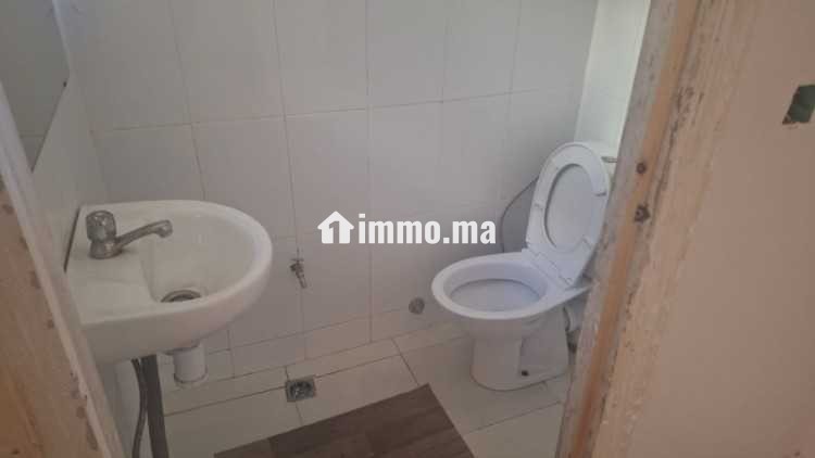 LOCAL SUR LE BD AIN SEBAA 7200 DH - Location Immobilier - Casablanca - photo 3