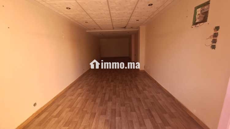 LOCAL SUR LE BD AIN SEBAA 7200 DH - Location Immobilier - Casablanca - photo 4