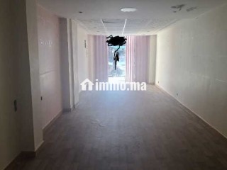 LOCAL SUR LE BD AIN SEBAA 7200 DH - Local commercial à louer - Casablanca