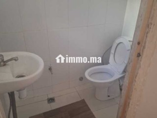 LOCAL SUR LE BD AIN SEBAA 7200 DH - Local commercial à louer - Casablanca