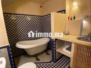 Trouvez votre riad à acheter à Talaa. 7 chambres. Bien meublé - Villa à vendre - Fes