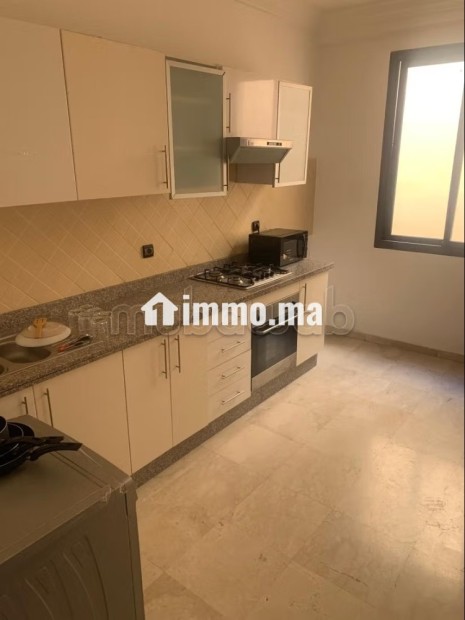 Vend appartement 100 m2 âpres ancien hôpital militaire. 3 grandes pièces. Piscine et service de Conciergerie - Vente Immobilier - Marrakech - photo 6