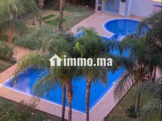 Vend appartement 100 m2 âpres ancien hôpital militaire. 3 grandes pièces. Piscine et service de Conciergerie - Appartement à vendre - Marrakech