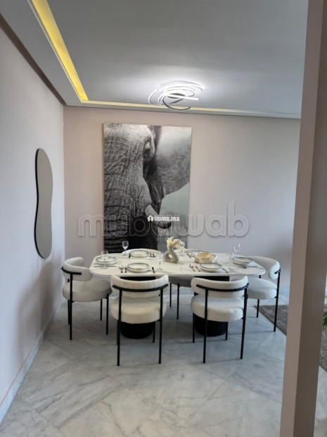 Très bel appartement en location à Bourgogne Ouest.
Superficie 163 m².
Bien meublé - Location Immobilier - Casablanca - photo 6