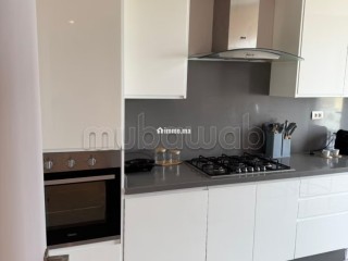 Très bel appartement en location à Bourgogne Ouest.
Superficie 163 m².
Bien meublé - Appartement à louer - Casablanca