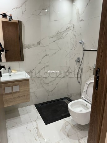 location-appartement-moderne-neuf-a-lhemitage-big-5