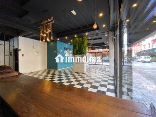 local-commercial-a-vendre-a-gauthier-surface-de-182-m2