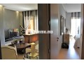 Joli appartement avec jardin privatif - miniature 8