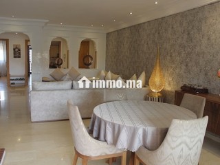 Magnifique appartement avec une grande terrasse - Appartement à louer - Marrakech
