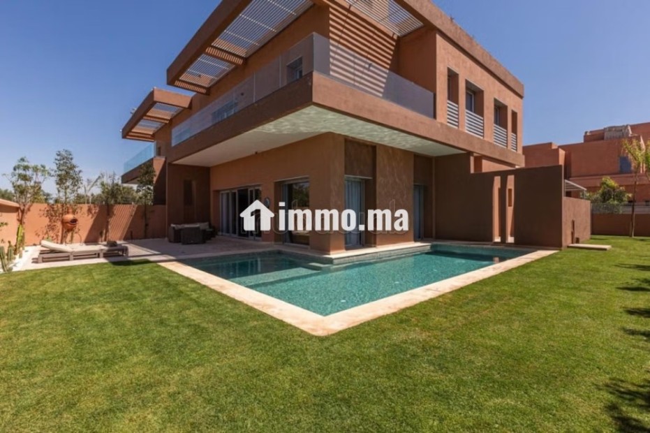 Superbe villa àlouer avec piscine et vaste jardin - Location Immobilier - Marrakech - photo 1