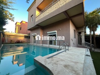 Superbe villa meublée avec piscine à louer - Villa à louer - Marrakech