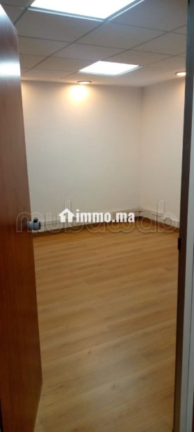 Bureau à Louer / Vendre près de Sogé Abdelmoumen - Location Immobilier - Casablanca - photo 5