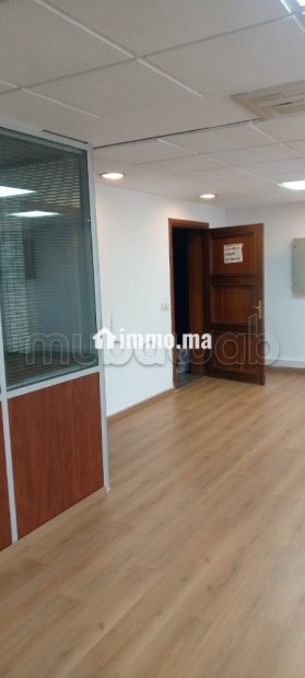 Bureau à Louer / Vendre près de Sogé Abdelmoumen - Location Immobilier - Casablanca - photo 8
