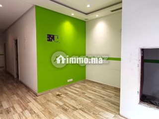 Commerce à vendre 140 m² Triangle d'Or Casablanca - Appartement à vendre - Casablanca