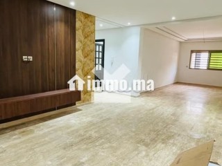 Appartement à Vendre de 144.0 m² à Casablanca, Lekrimat - Appartement à vendre - Casablanca
