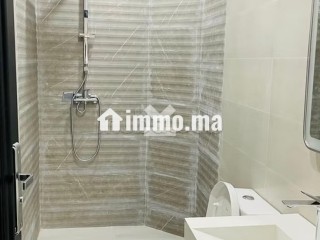 Appartement à Vendre de 144.0 m² à Casablanca, Lekrimat - Appartement à vendre - Casablanca