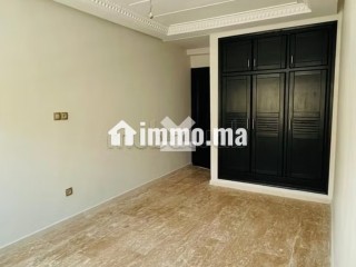 Appartement à Vendre de 144.0 m² à Casablanca, Lekrimat - Appartement à vendre - Casablanca
