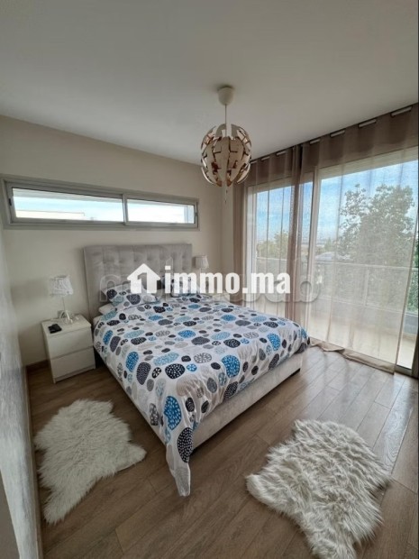 Location d'un superbe appartement, meublé - Location Immobilier - Bouskoura - photo 4
