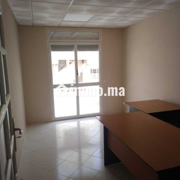 Bureau 73 bien aménage m a coté bd abdelmoumen - Location Immobilier - Casablanca - photo 5