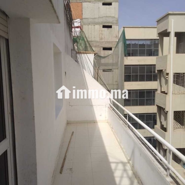 Bureau 73 bien aménage m a coté bd abdelmoumen - Location Immobilier - Casablanca - photo 6