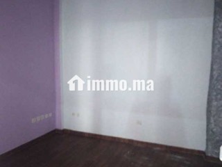 Magasin 12m maarif rue de jura ds galerie - Local commercial à louer - Casablanca