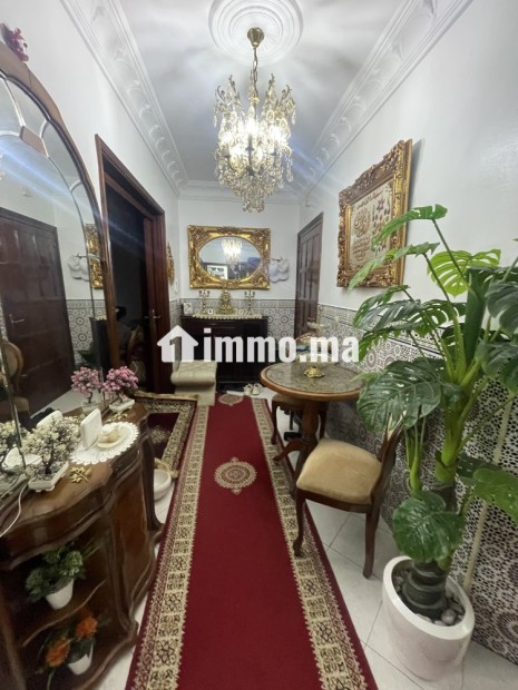 شقة للبيع بموقع استراتيجي – سوق كسبرطا - Vente Immobilier - Tanger - photo 1
