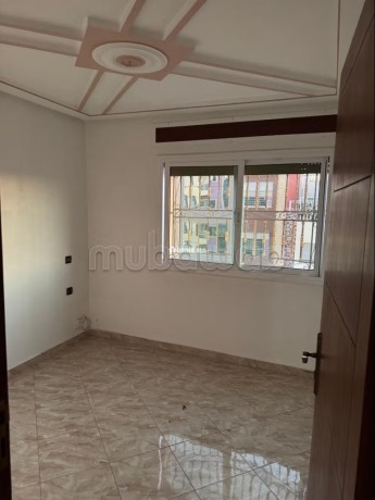 superbe-appartement-a-louer-a-ennasr-2-grandes-pieces-big-10