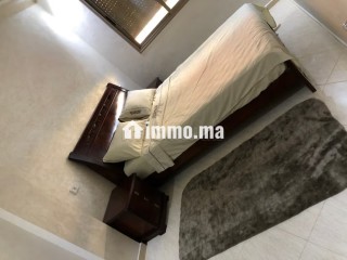 Location saisonnière à Plage Oued Cherrat. 2 pièces. Salon Marocain et antenne parabolique - Appartement à vendre - Bouznika